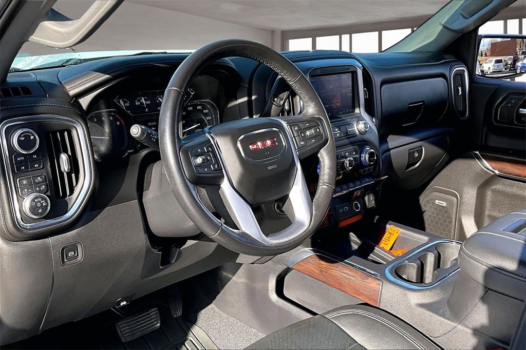 Used 2019 GMC Sierra 1500 SLT w/ SLT Premium Plus Package image 14