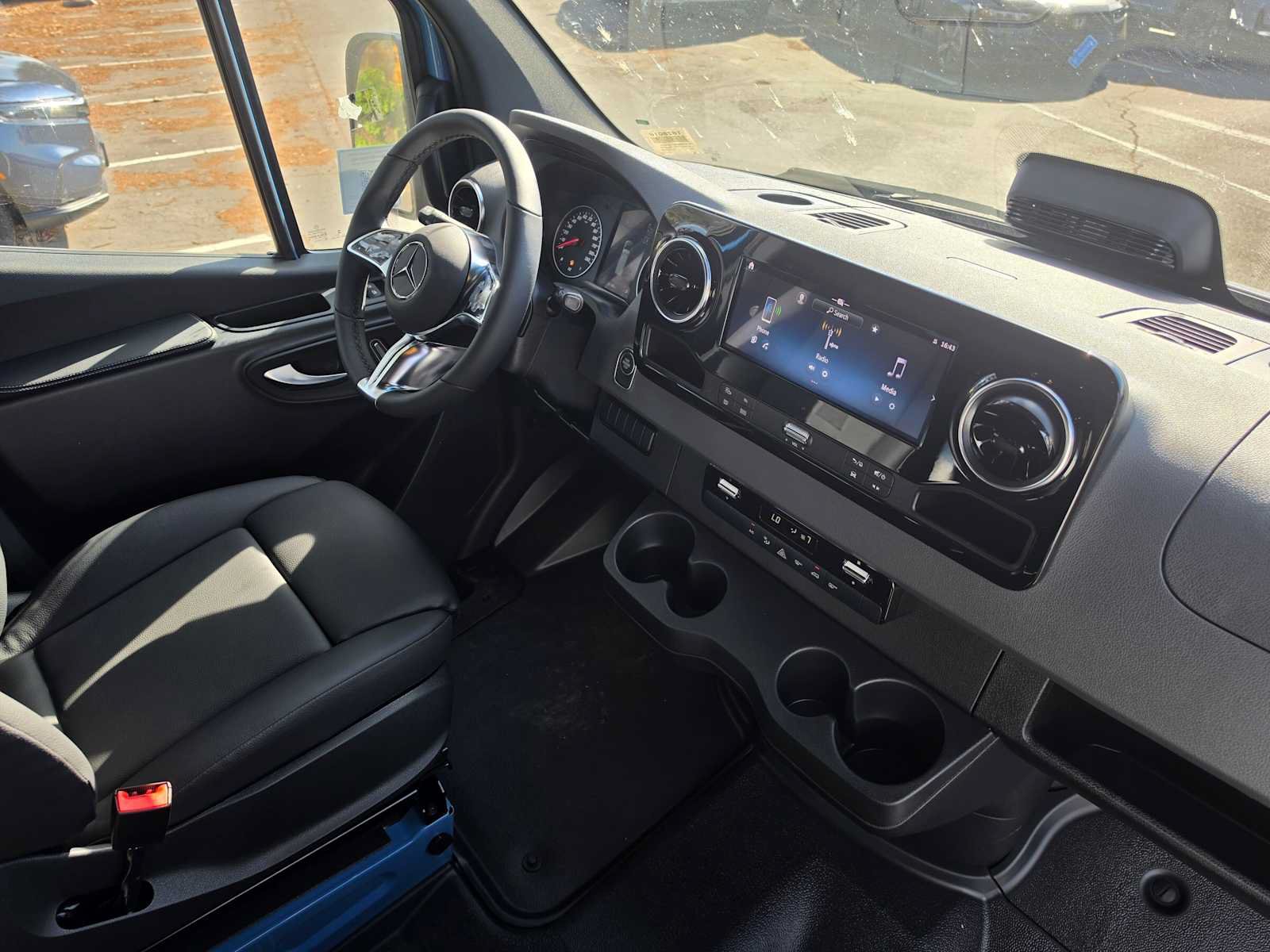 New 2026 Mercedes-Benz Sprinter 2500 image 11