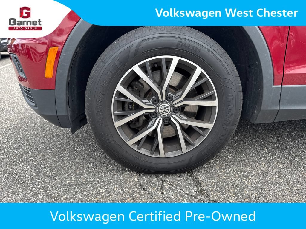 Used 2020 Volkswagen Tiguan SE w/ Panoramic Sunroof Package AWD/4WD image 10