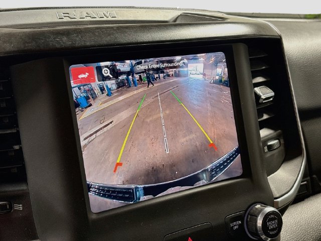 Used 2022 RAM 1500 Big Horn AWD/4WD image 14