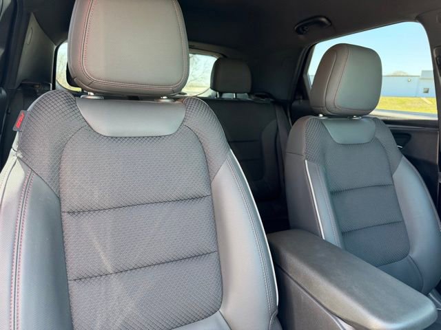 Used 2021 Chevrolet TrailBlazer RS w/ Technology Package image 10
