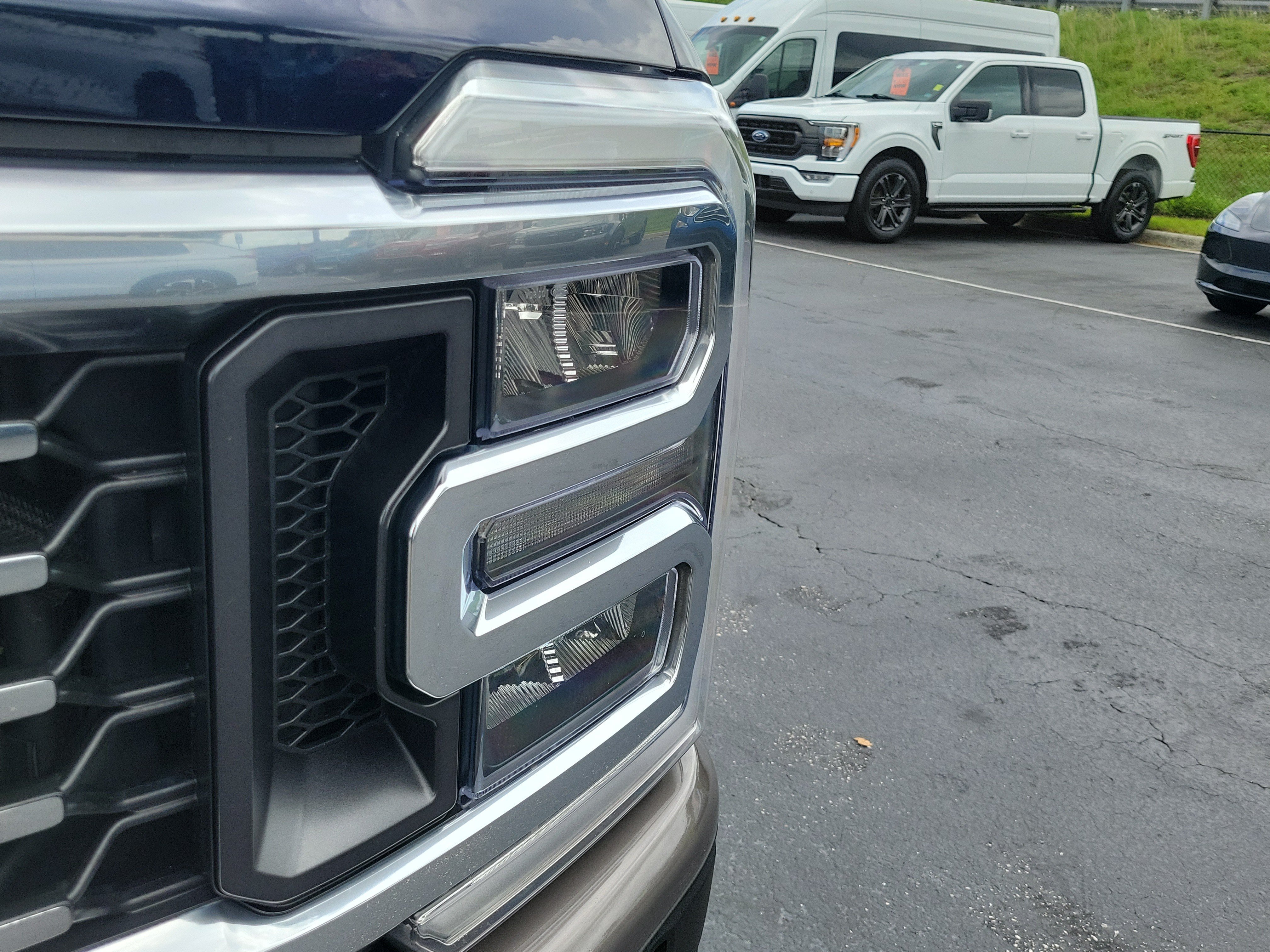 Certified 2023 Ford F350 King Ranch AWD/4WD image 3