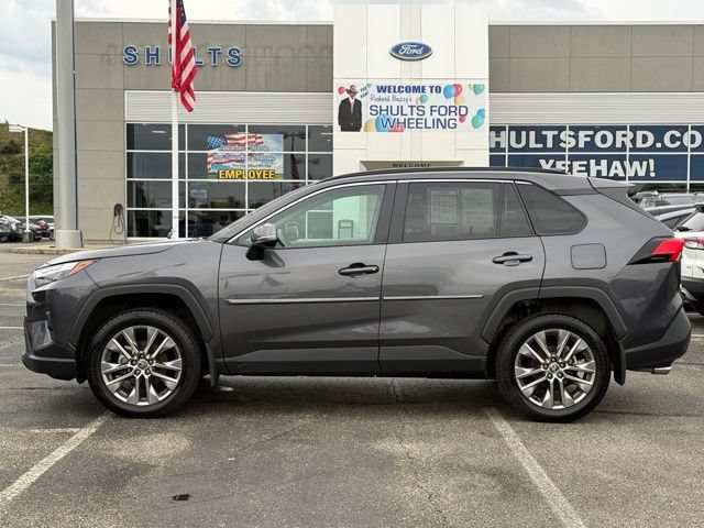 Used 2025 Toyota RAV4 XLE Premium w/ Weather Package AWD/4WD image 2