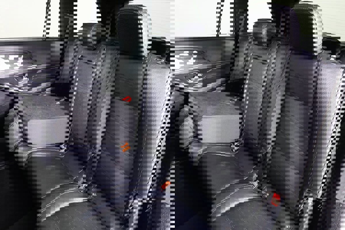 Used 2023 Mercedes-Benz GLS 580 4MATIC image 13