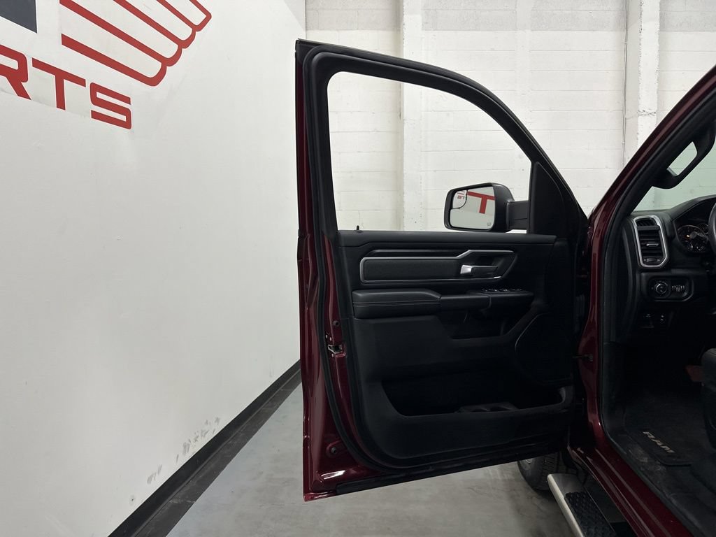 Used 2019 RAM 1500 Big Horn AWD/4WD image 35