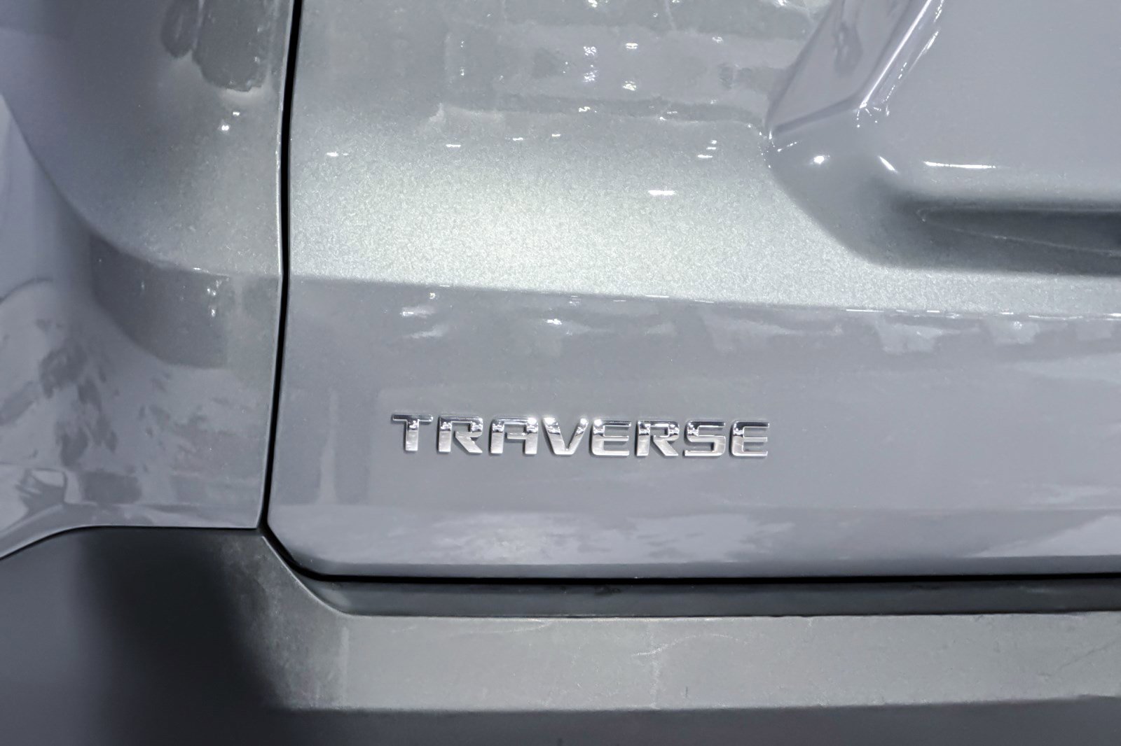 Used 2020 Chevrolet Traverse LS image 22