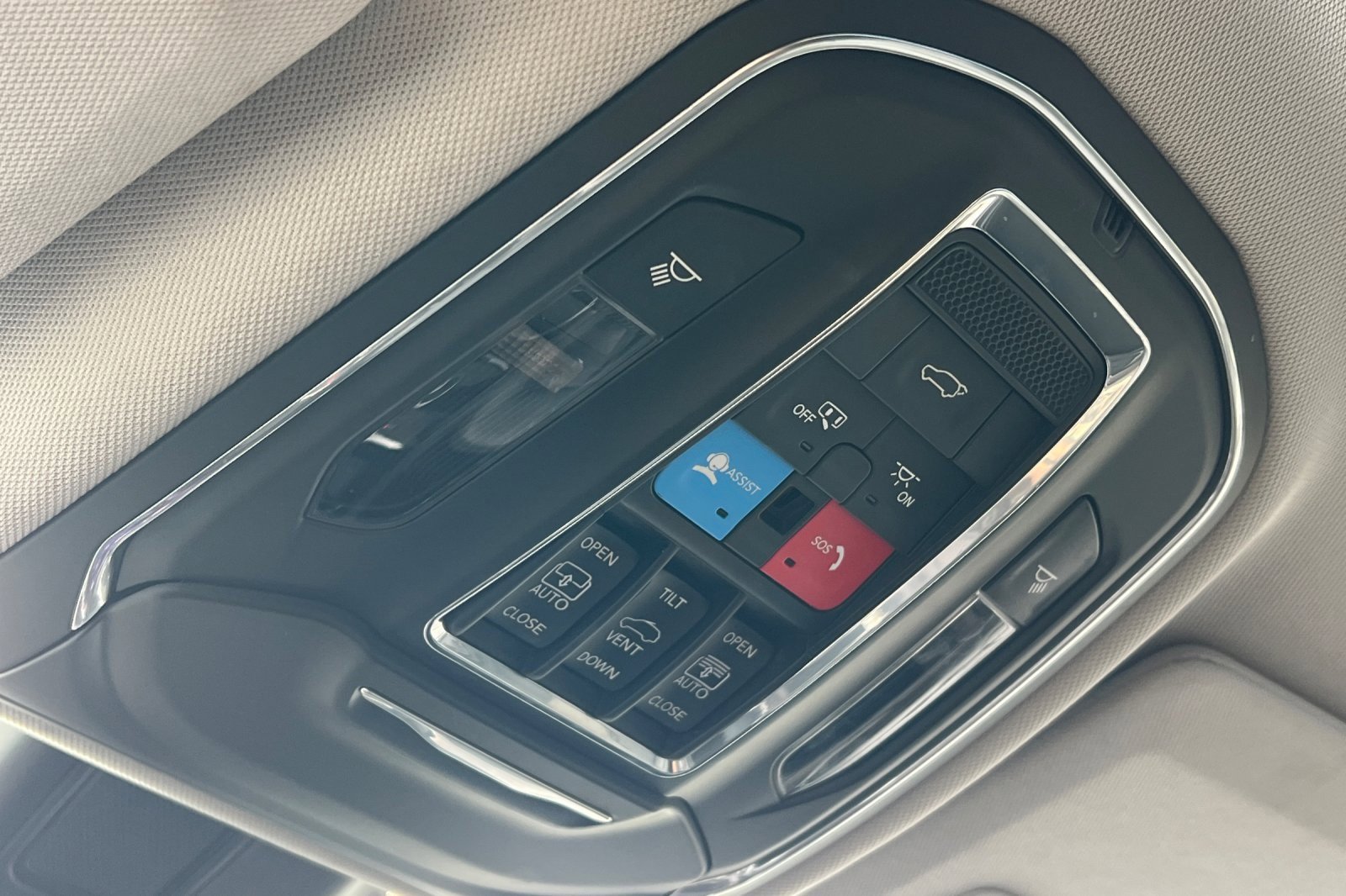 Used 2021 Jeep Grand Cherokee L Limited image 25