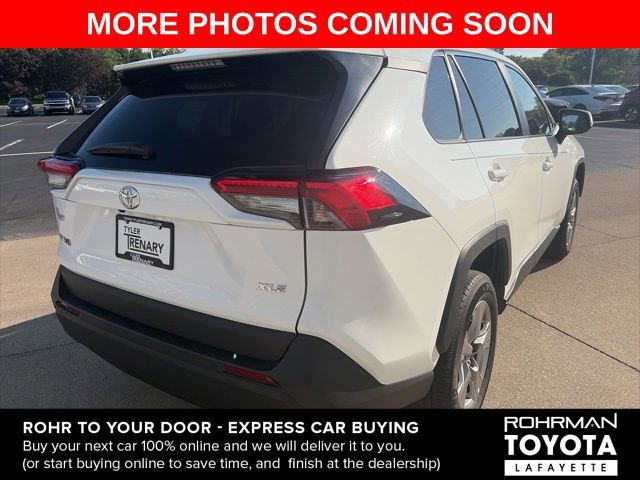Used 2024 Toyota RAV4 XLE FWD image 5