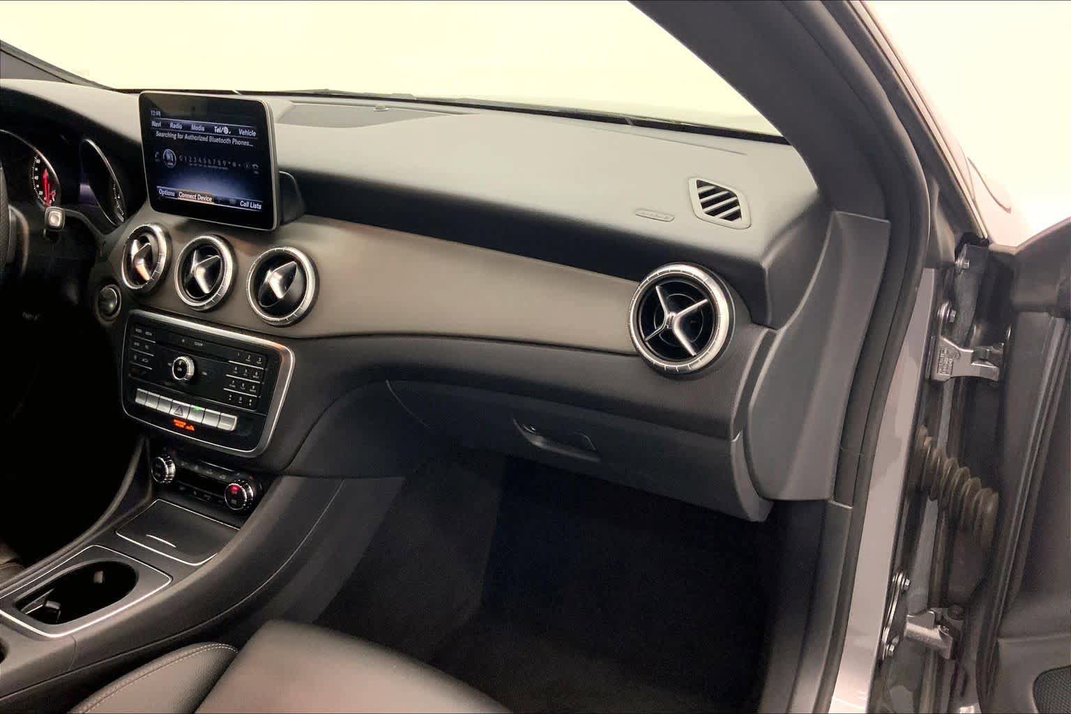 Used 2019 Mercedes-Benz CLA 250 image 26