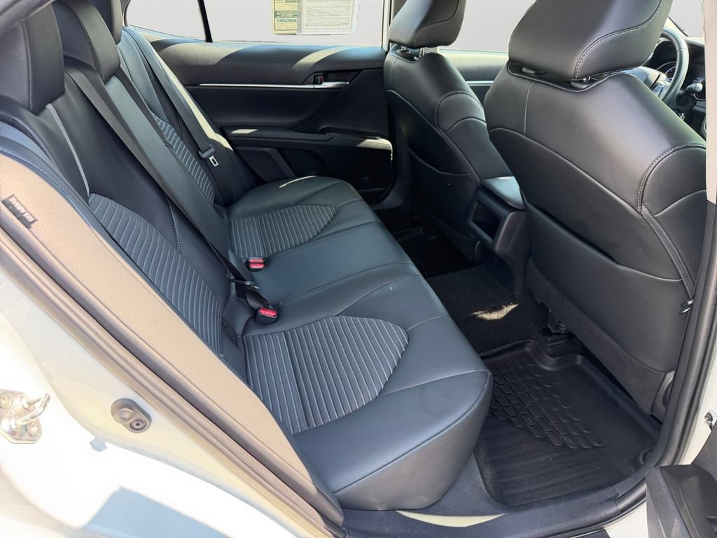 Used 2021 Toyota Camry SE AWD/4WD image 12