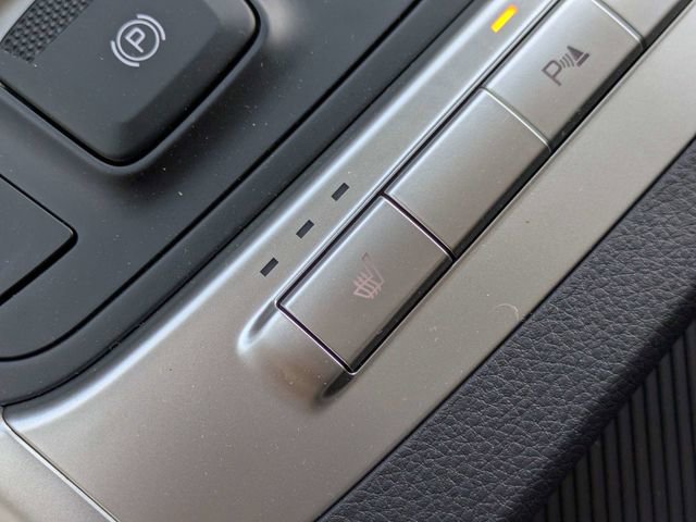 New 2026 Kia Carnival LXS FWD image 23