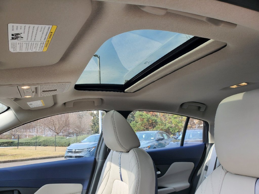 New 2026 Nissan Sentra SL w/ Floor Mat Package FWD image 16