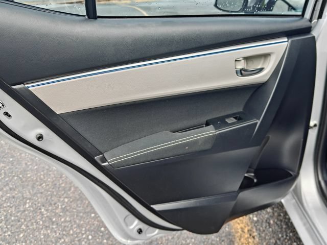 Used 2014 Toyota Corolla LE FWD image 36