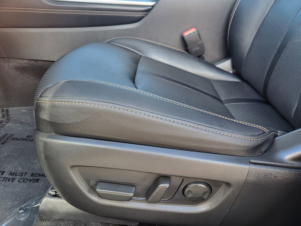 Used 2024 MAZDA CX-90 Plug-In Hybrid w/ Preferred image 15