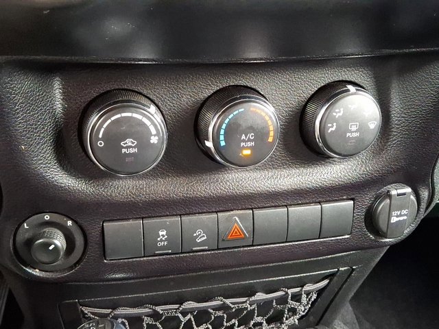 Used 2016 Jeep Wrangler Unlimited Sport image 14