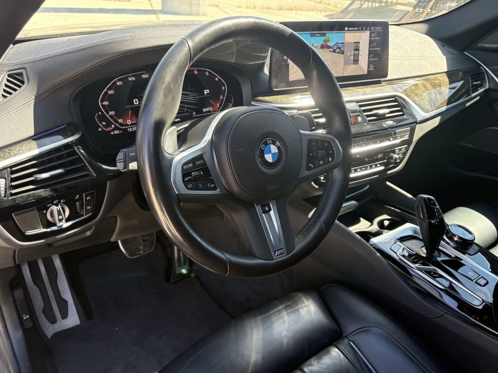 Used 2023 BMW M550i xDrive w/ Executive Package image 14