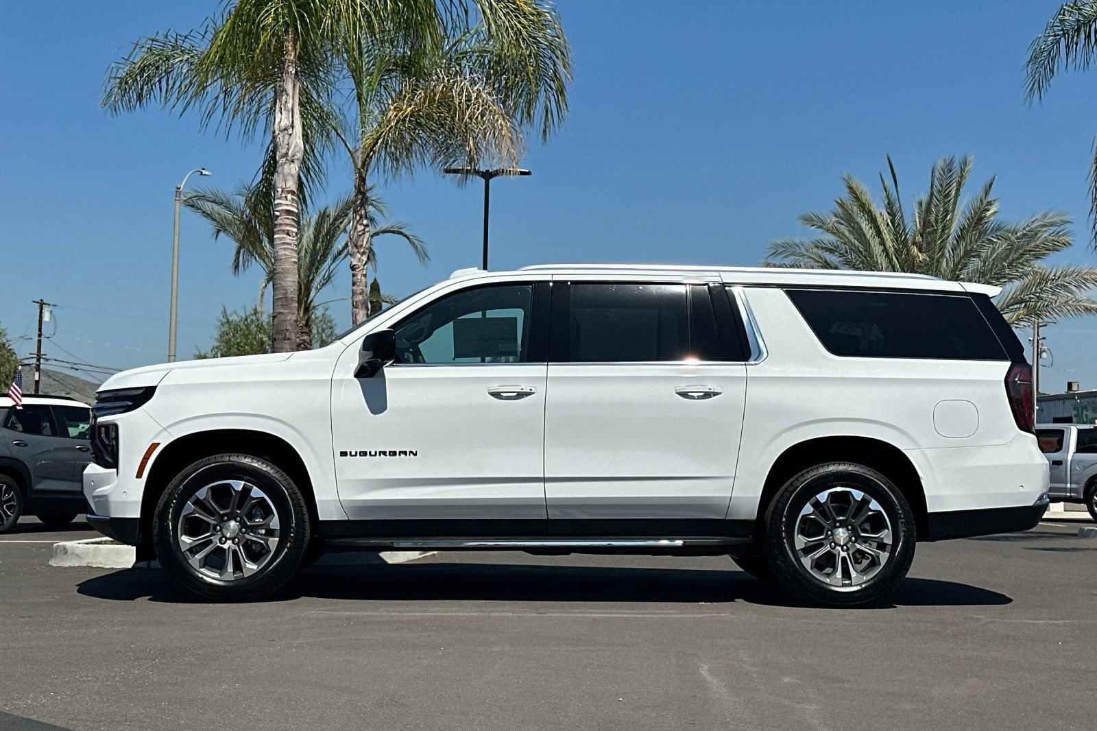 New 2026 Chevrolet Suburban LS w/ LPO, Dark Essentials Package image 7