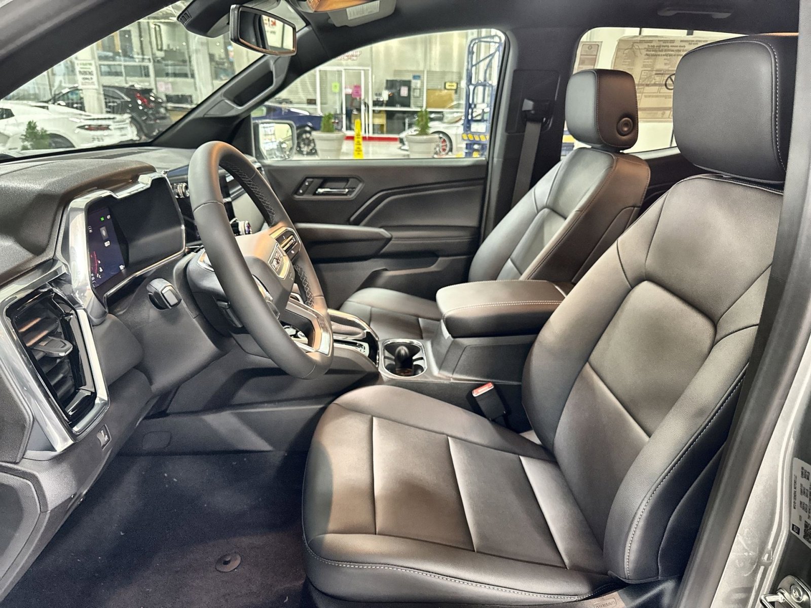 New 2026 GMC Canyon Elevation w/ Convenience Package image 13