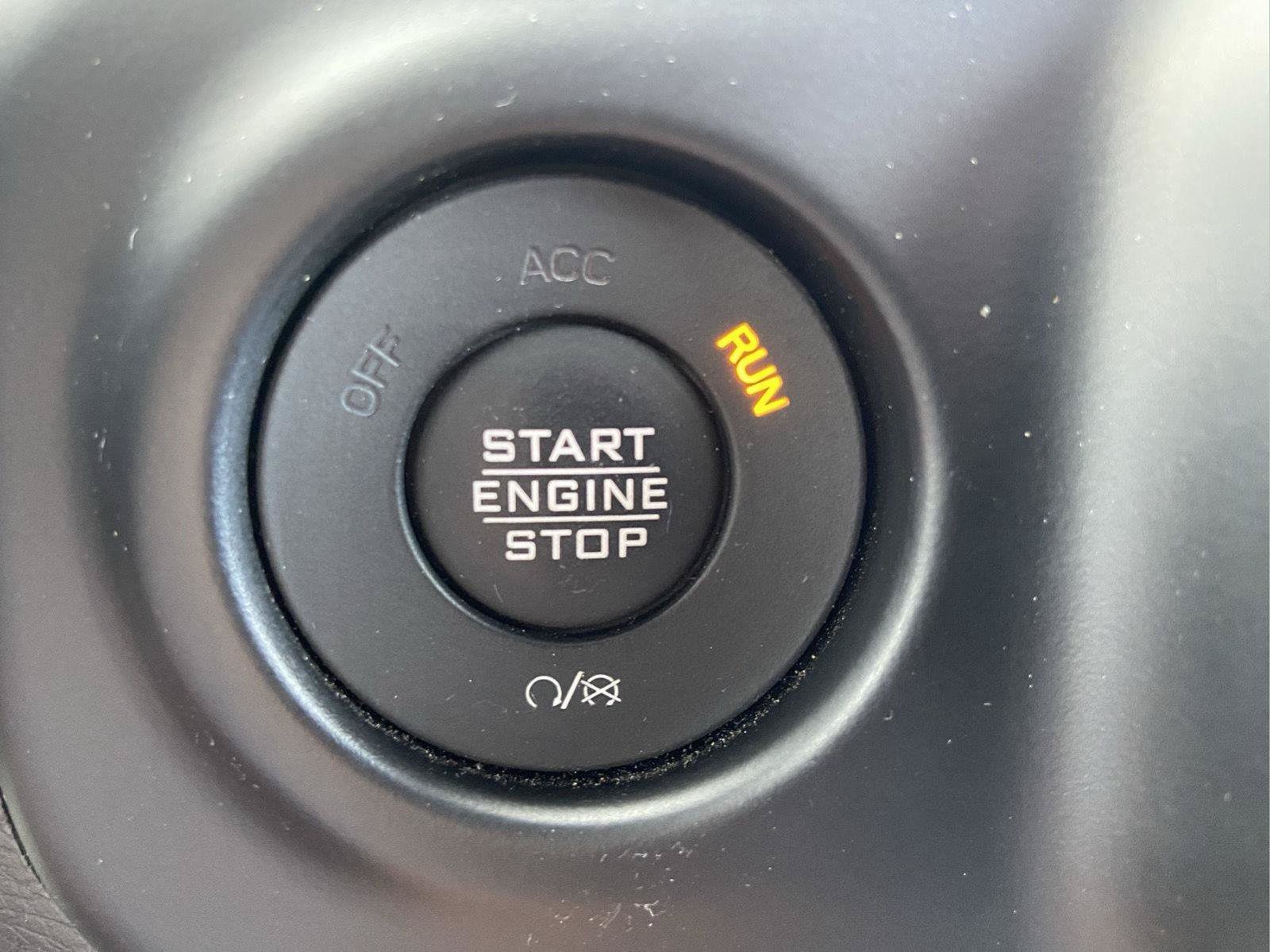 Used 2022 Jeep Wrangler Sport AWD/4WD image 22