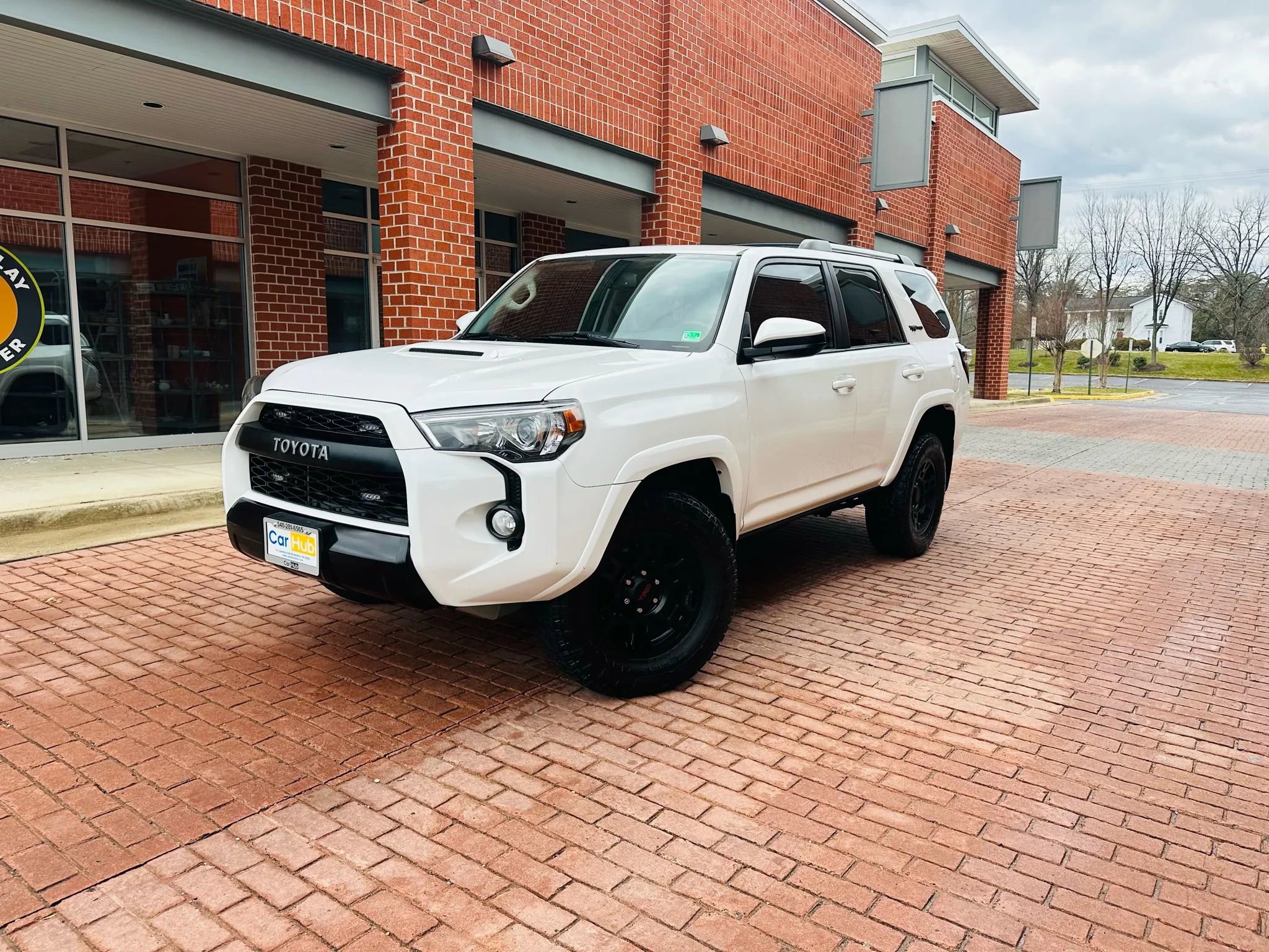 Used 2016 Toyota 4Runner TRD Pro image 3