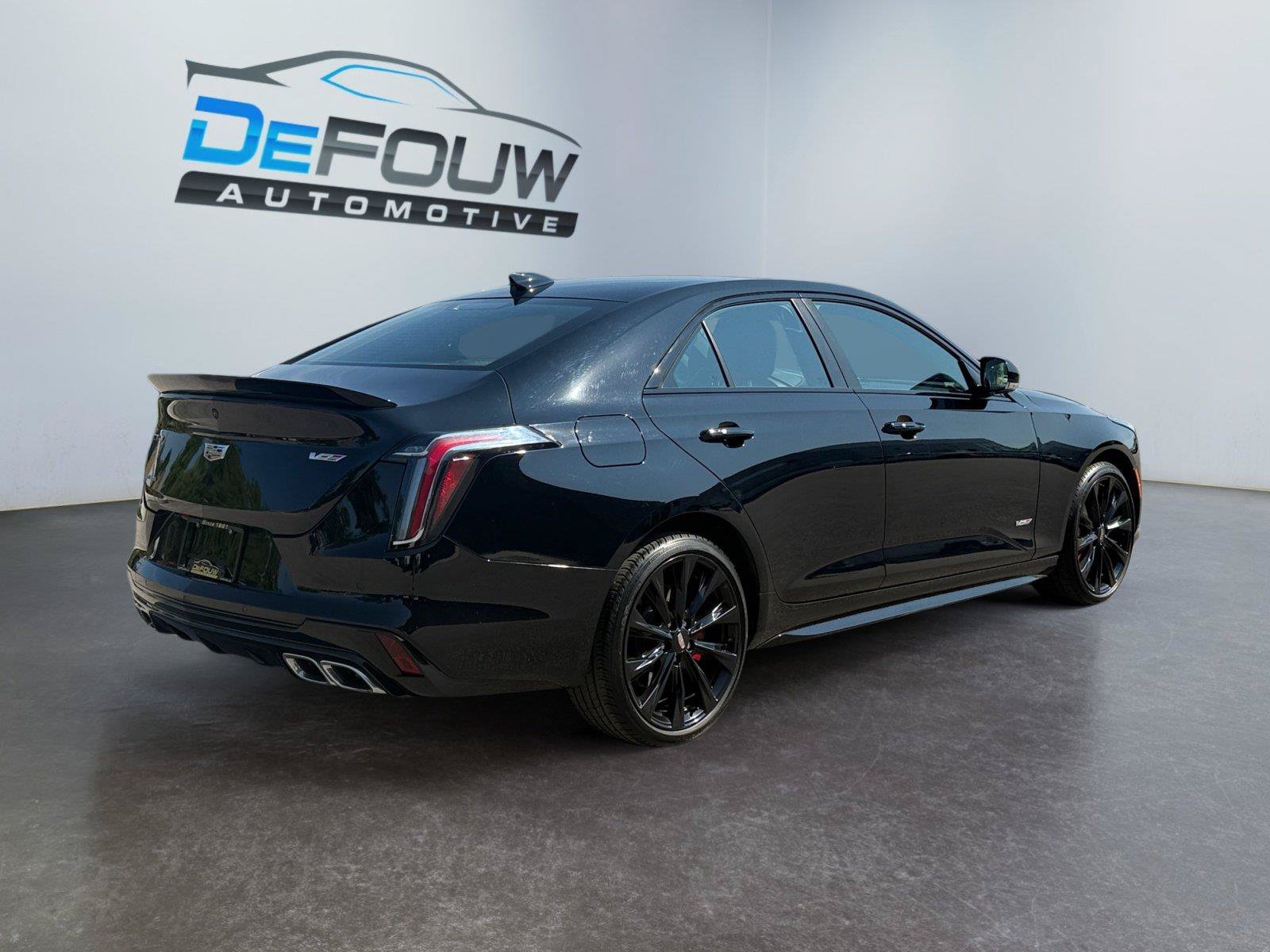 Used 2022 Cadillac CT4 V w/ Technology Package AWD/4WD image 3
