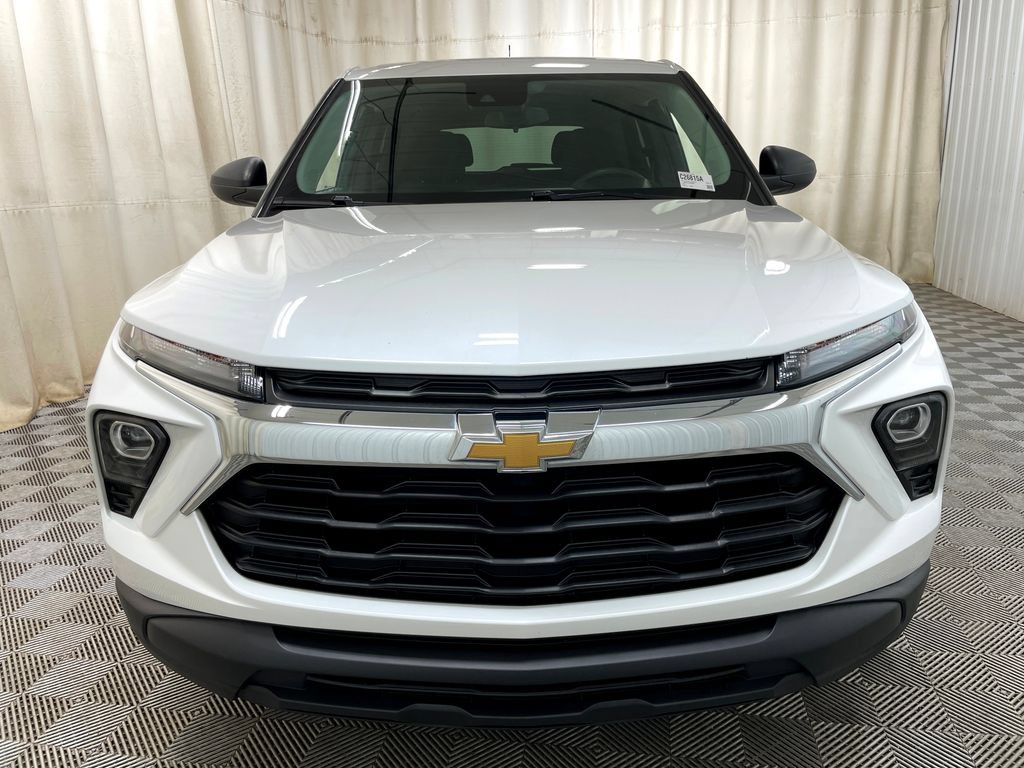 Certified 2024 Chevrolet TrailBlazer LS w/ LS Convenience Package FWD image 11