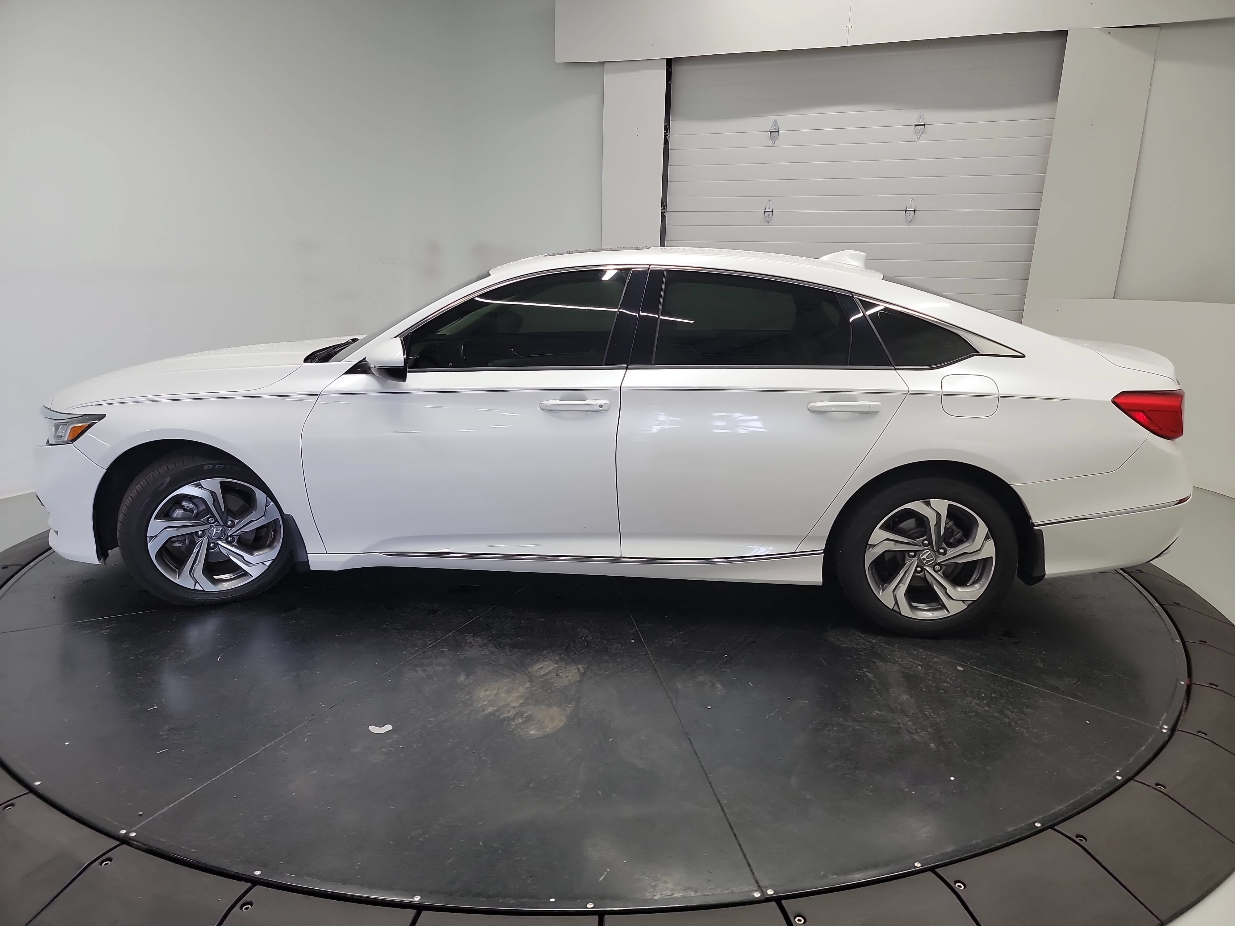 Used 2020 Honda Accord EX-L image 4