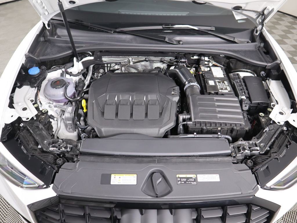 Used 2025 Audi Q3 2.0T Premium Plus w/ Premium Plus Package image 31