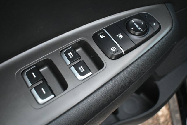 Used 2020 Kia Optima SE image 14