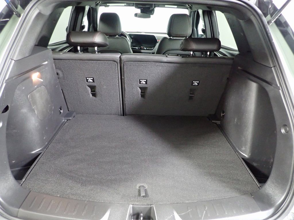 Used 2024 Chevrolet TrailBlazer RS image 14