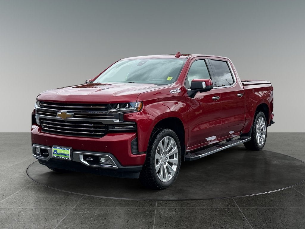 Used 2019 Chevrolet Silverado 1500 High Country w/ Technology Package AWD/4WD image 4