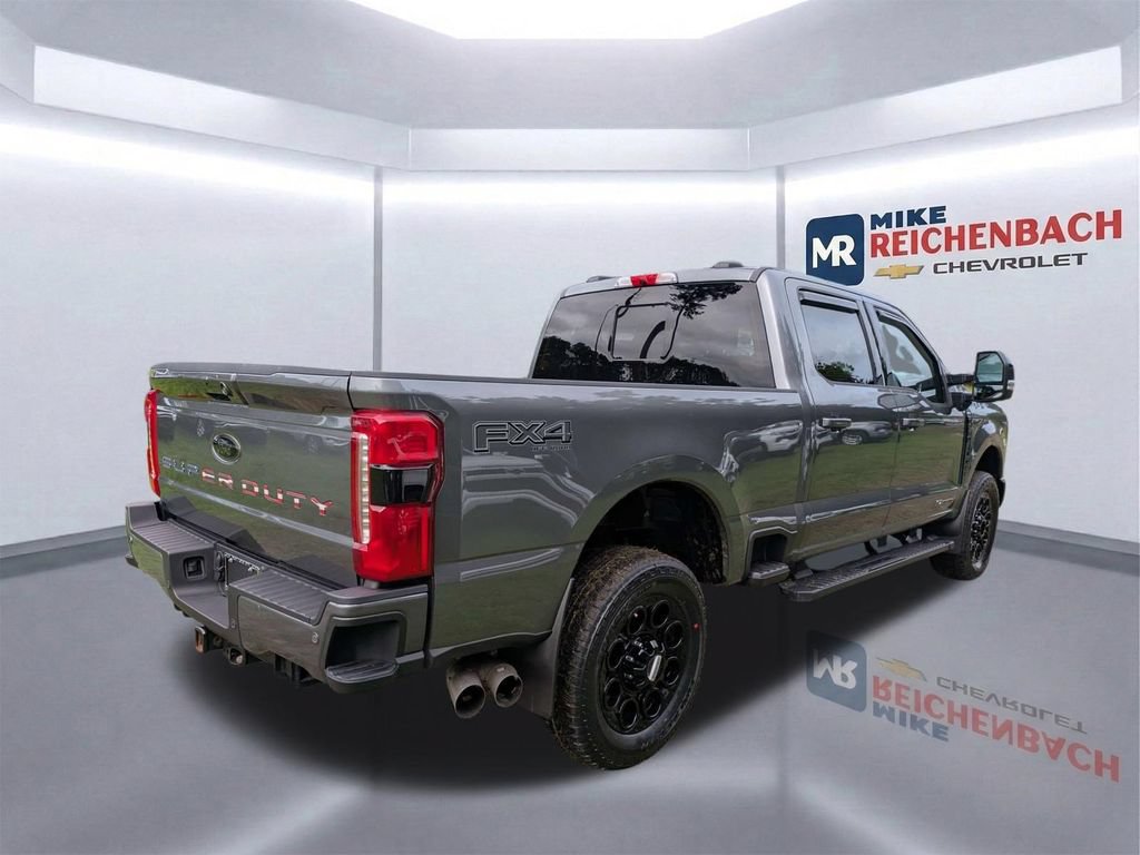 Used 2024 Ford F250 Lariat w/ Black Appearance Package AWD/4WD image 4