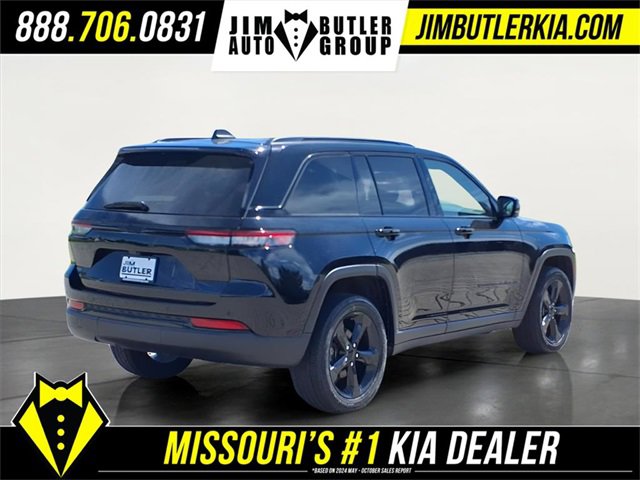 Used 2024 Jeep Grand Cherokee Altitude image 27