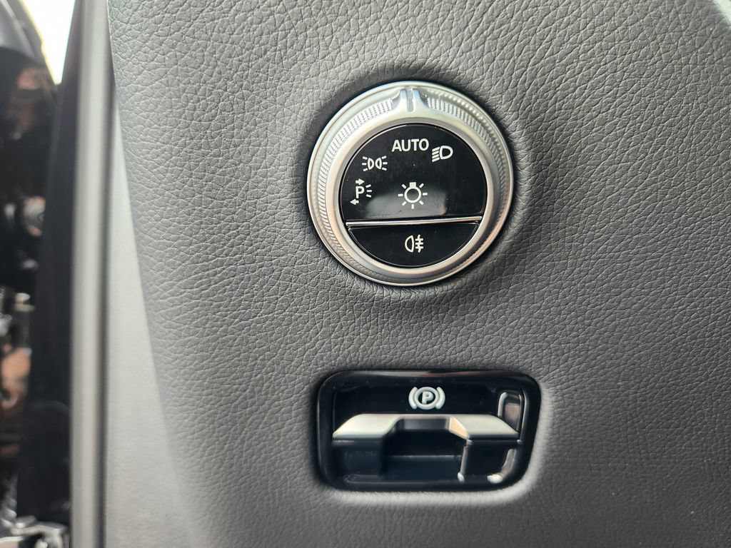 New 2026 Mercedes-Benz GLC 300 4MATIC image 19