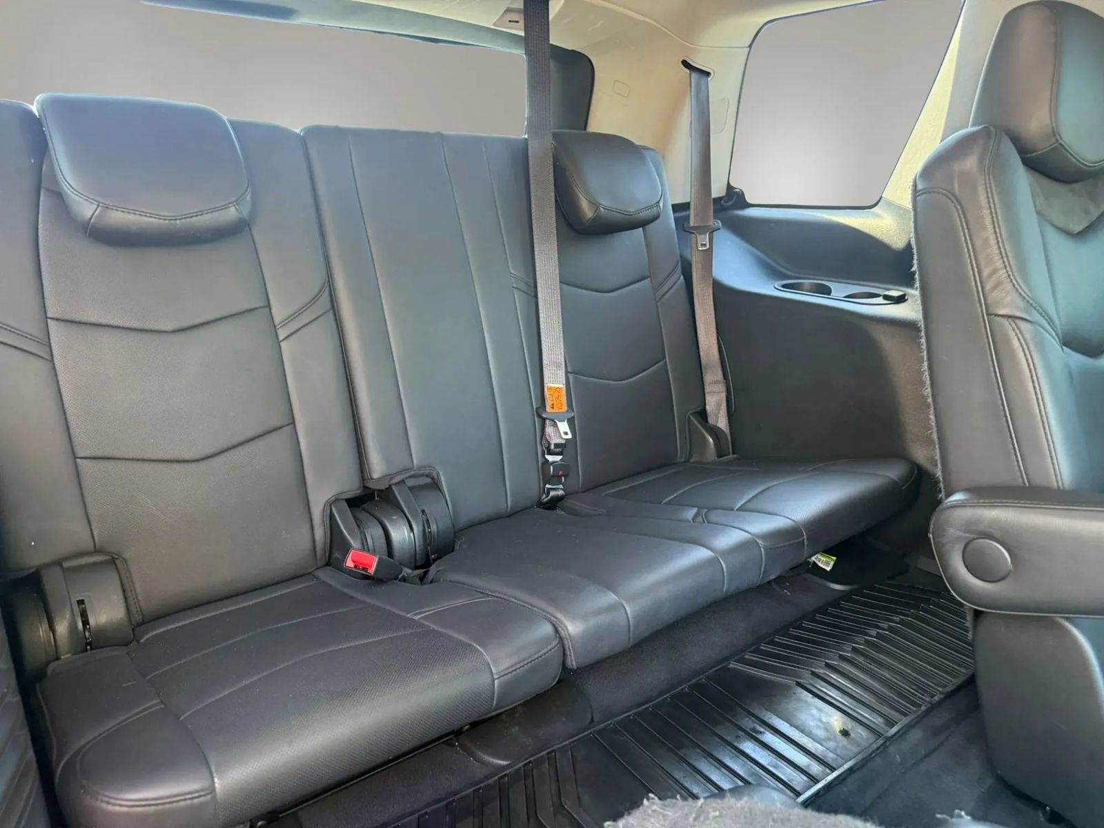 Used 2018 Cadillac Escalade Luxury AWD/4WD image 51