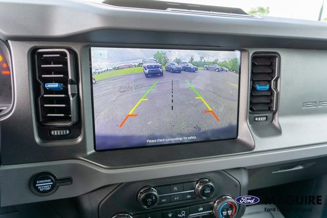 Used 2024 Ford Bronco Black Diamond image 17