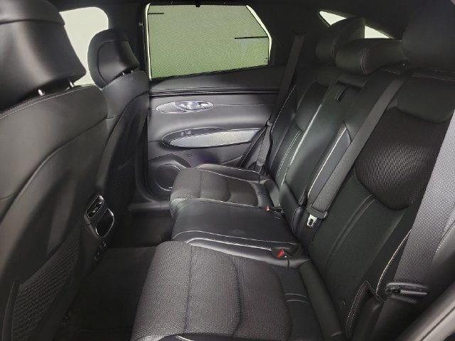 Used 2022 Genesis GV70 2.5T w/ Sport Prestige Package AWD/4WD image 15