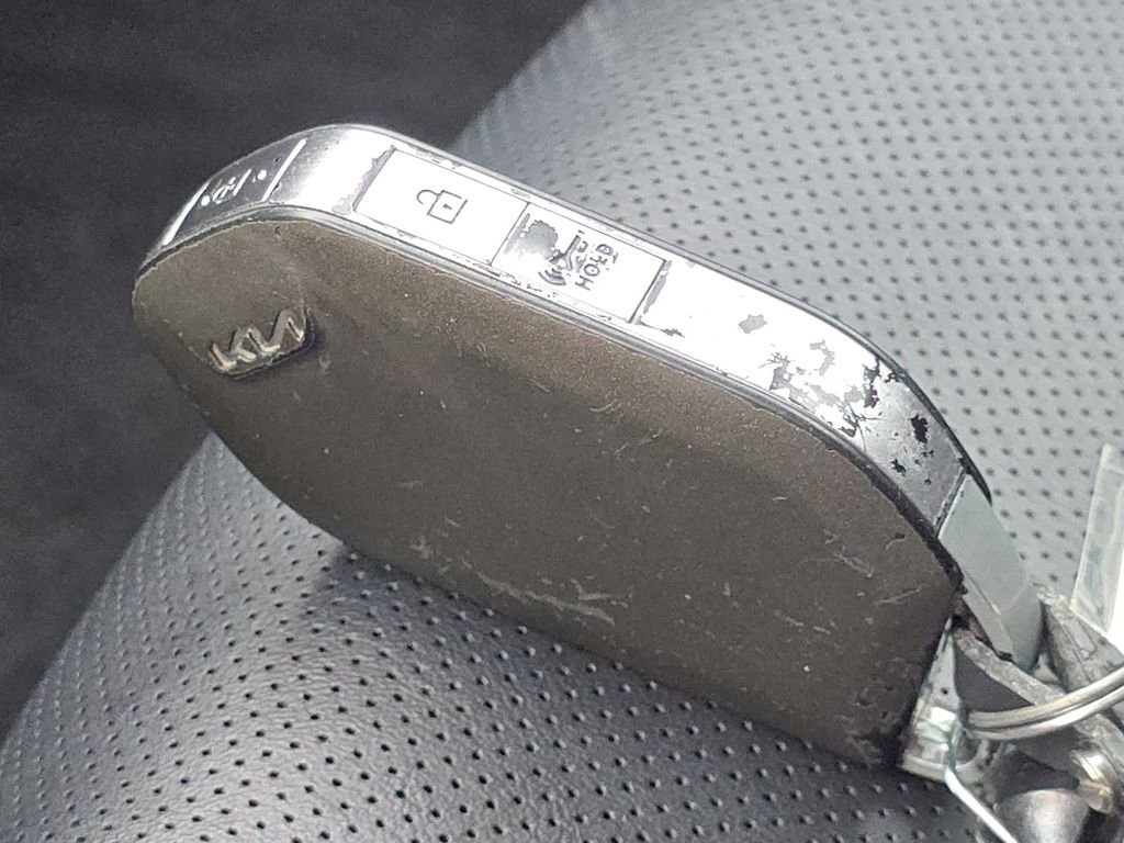 Used 2023 Kia Telluride S image 35