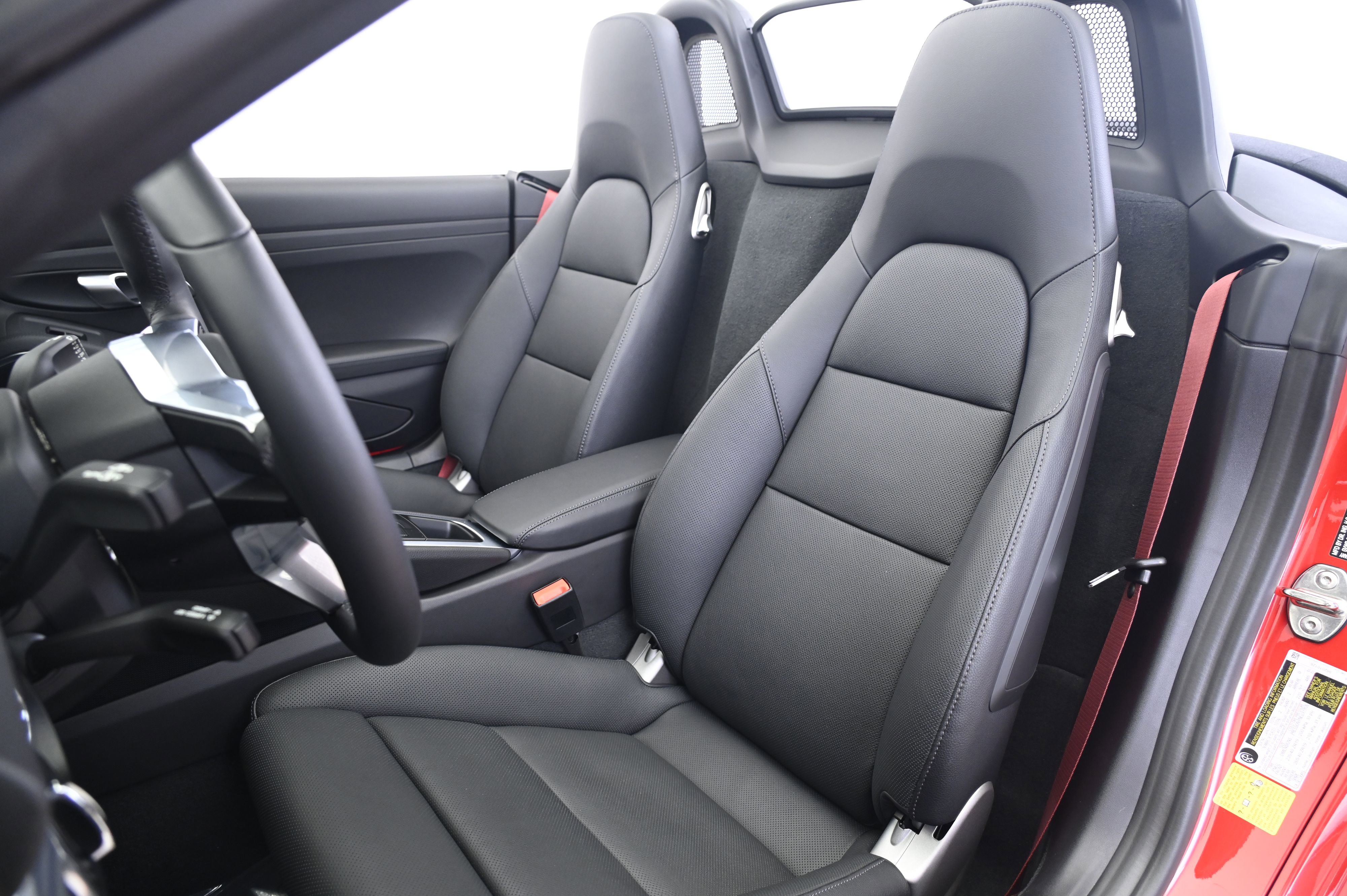 Certified 2025 Porsche 718 Boxster S image 5