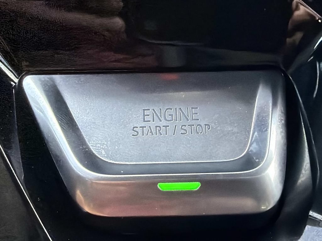 Used 2026 GMC Sierra 1500 AT4 w/ Technology Package AWD/4WD image 17