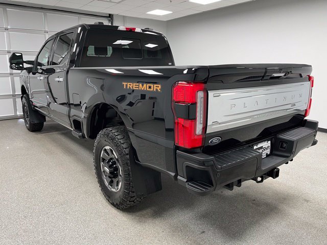 Used 2024 Ford F350 Platinum w/ Tremor Off-Road Package AWD/4WD image 8