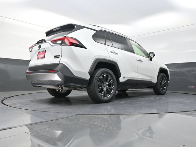 Certified 2024 Toyota RAV4 Limited w/ Advanced Technology Package AWD/4WD image 37