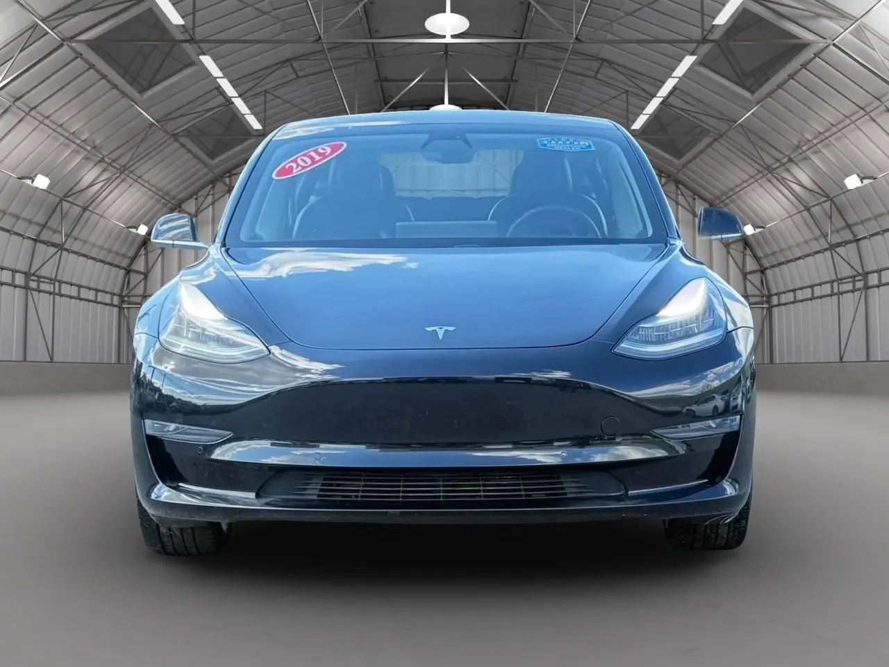 Used 2019 Tesla Model 3 Standard Range Plus image 2