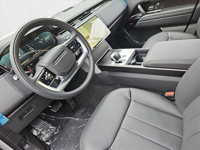 New 2025 Land Rover Range Rover SV AWD/4WD image 14