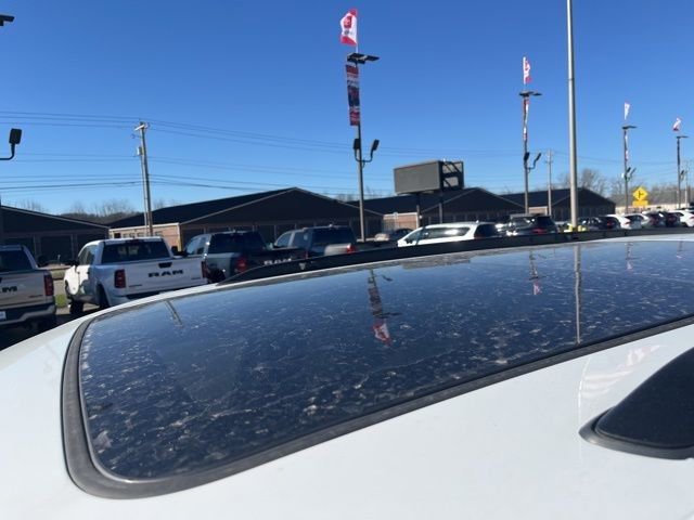 New 2025 Jeep Grand Cherokee L Limited w/ Luxury Tech Group II image 24