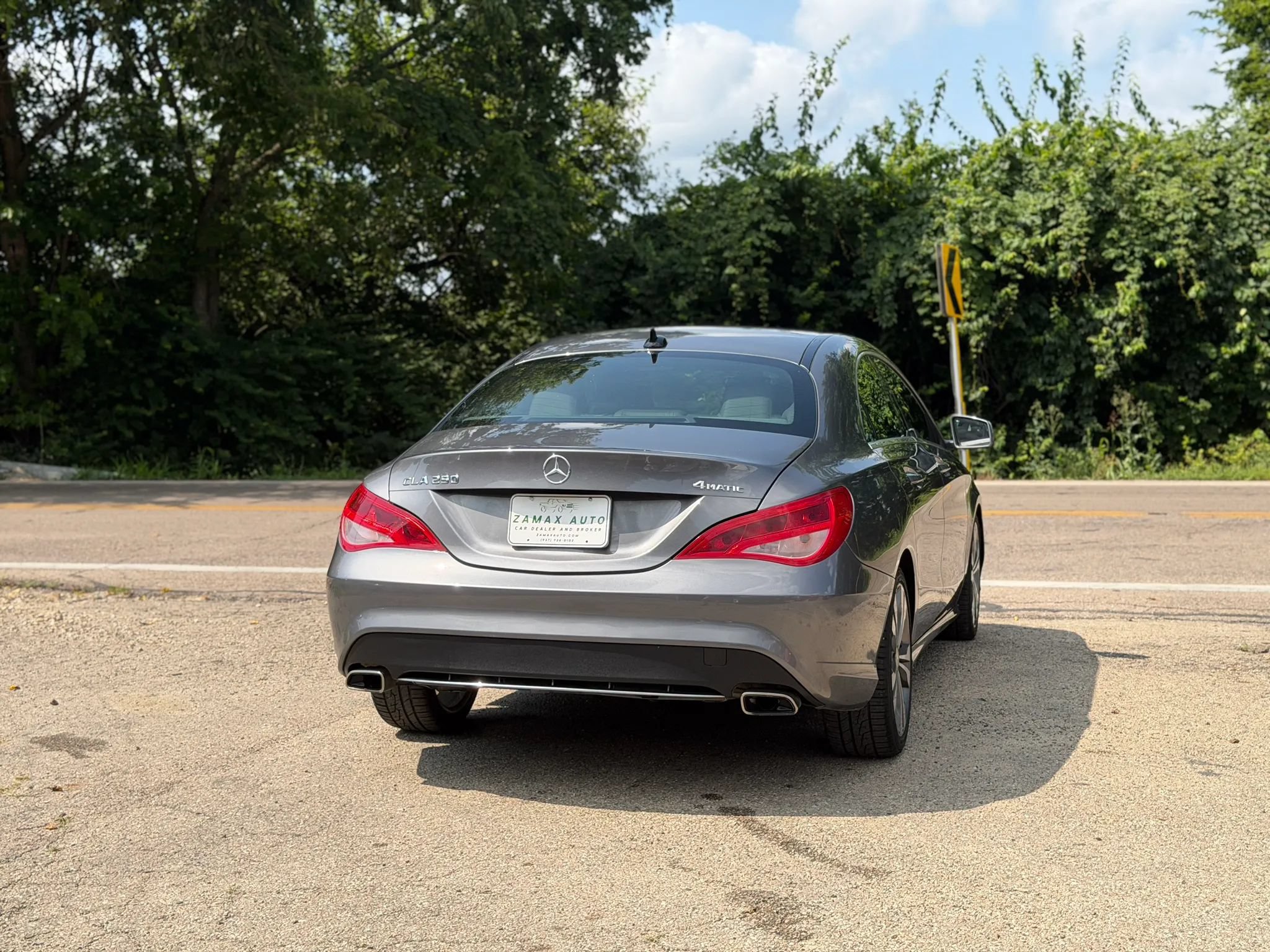 Used 2015 Mercedes-Benz CLA 250 4MATIC image 10