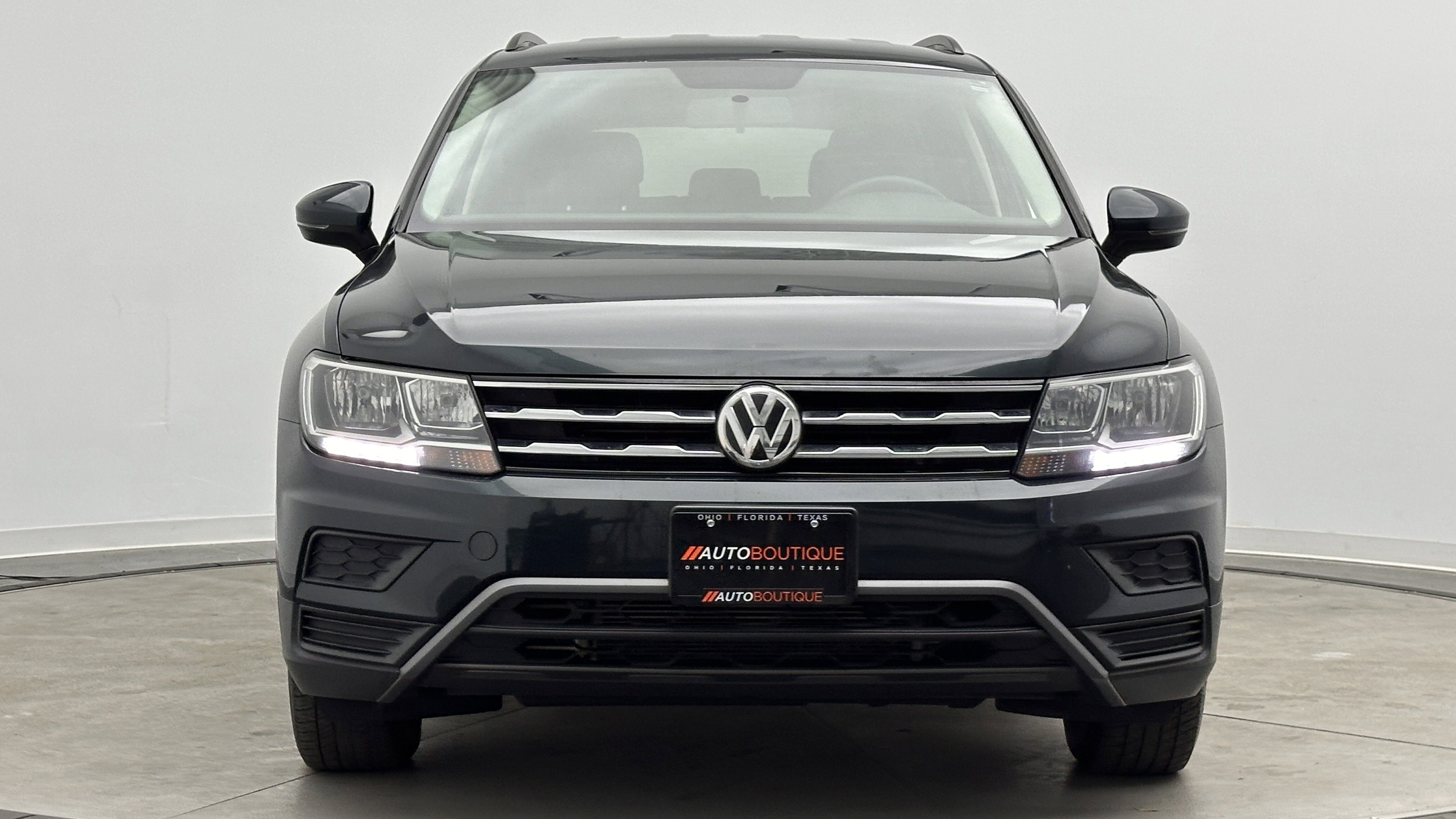 Used 2019 Volkswagen Tiguan S FWD image 2