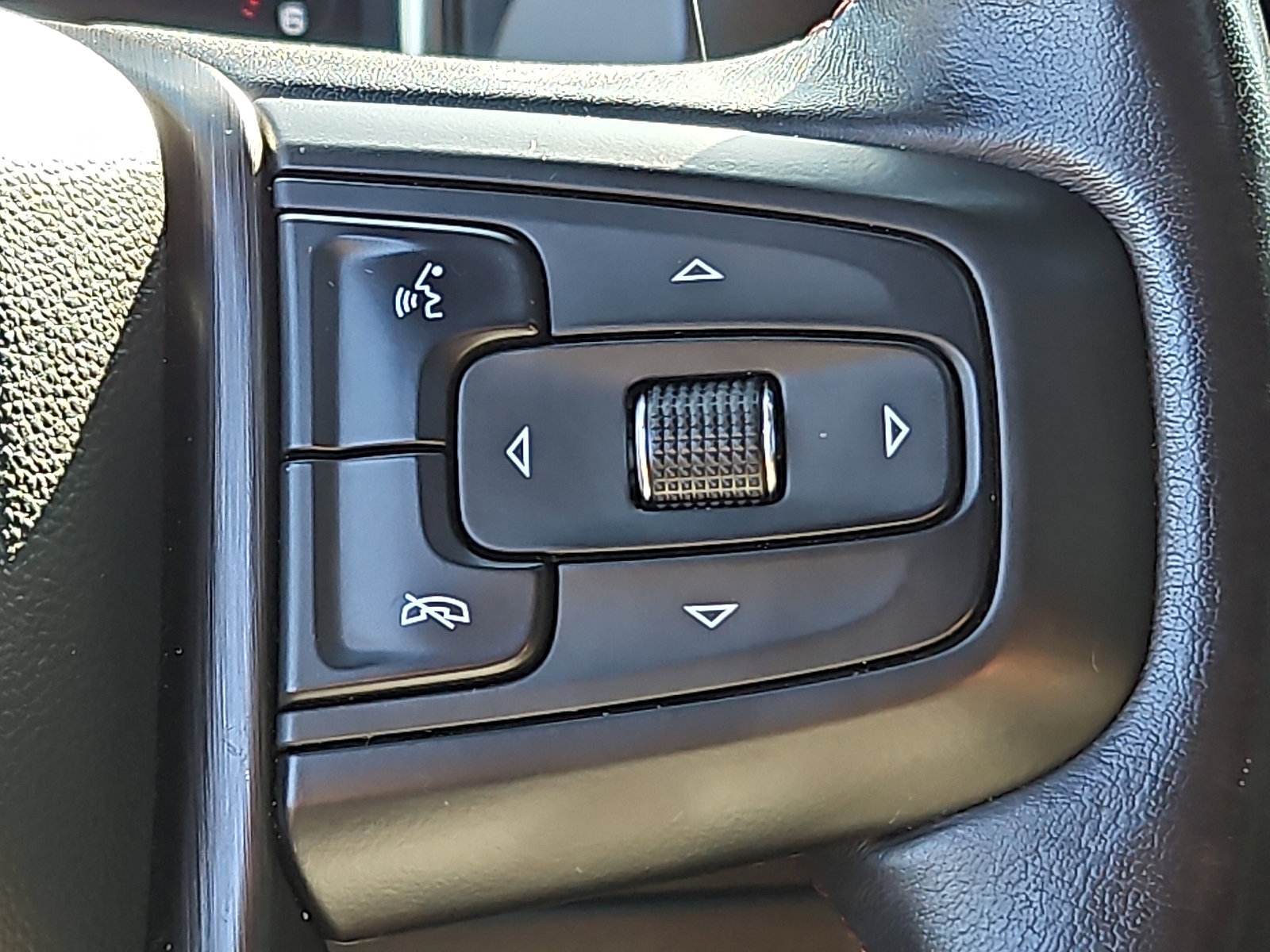 Used 2022 GMC Sierra 1500 AT4X image 22