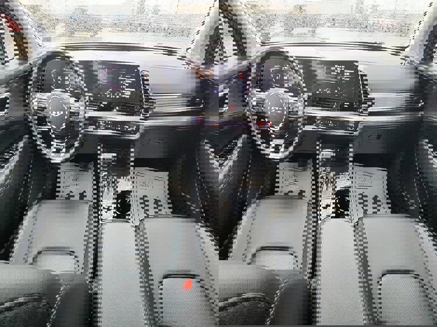 Used 2023 Kia Sportage EX image 18