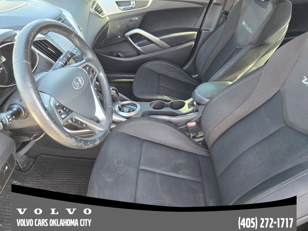Used 2013 Hyundai Veloster RE:MIX Edition image 12